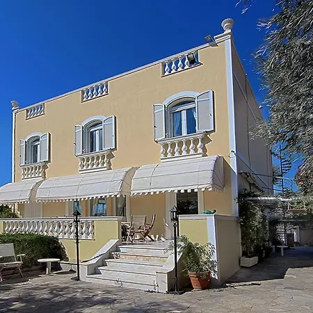 Villa Emily Lagonisi